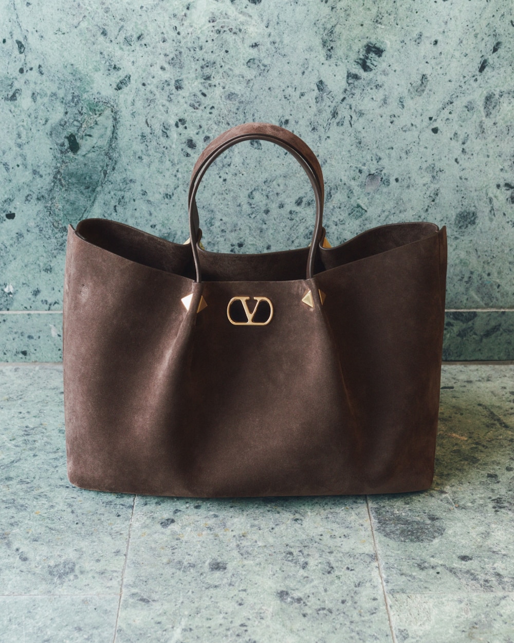 What better companion than a trusty tote bag?